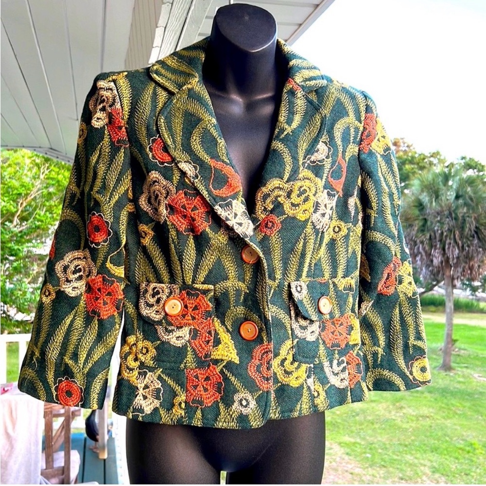 Cynthia Steffe Vintage Floral Embroidered Women's Jacket
